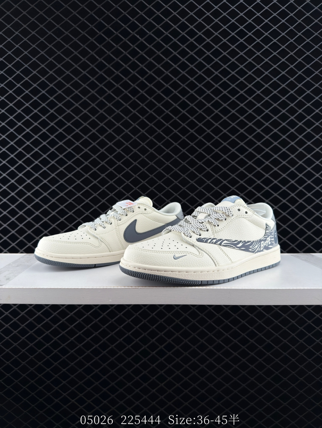 Travis Scott x Air Jordan 1 ” Reverse Mocha “